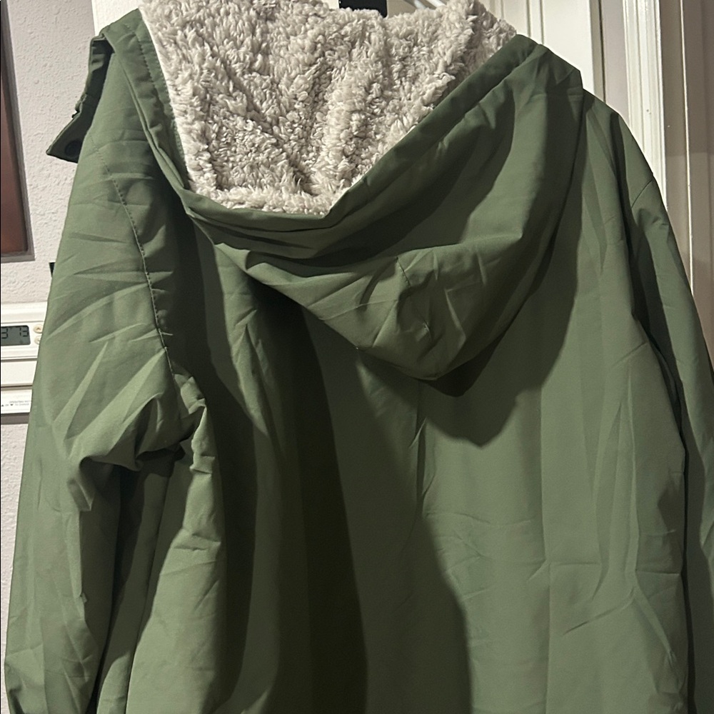 Owntop Swim Parka.  Unisex Hooded Surf Sherpa Towel Jacket With Pockets Green XS - Picture 8 of 9
